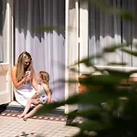 阿德尔斯酒店 酒店 3*