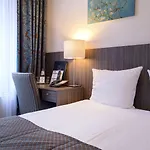 Hotell Aalders 3*
