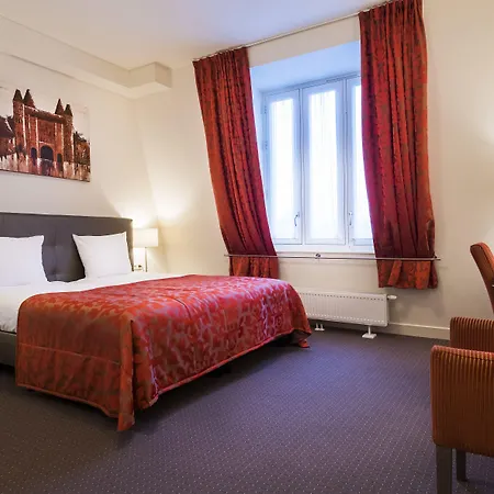 Aalders Hotel 3*